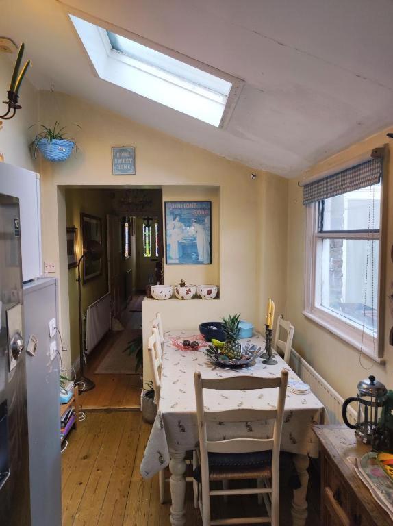 Cosy London Double Room Near Wimbledon Eksteriør bilde